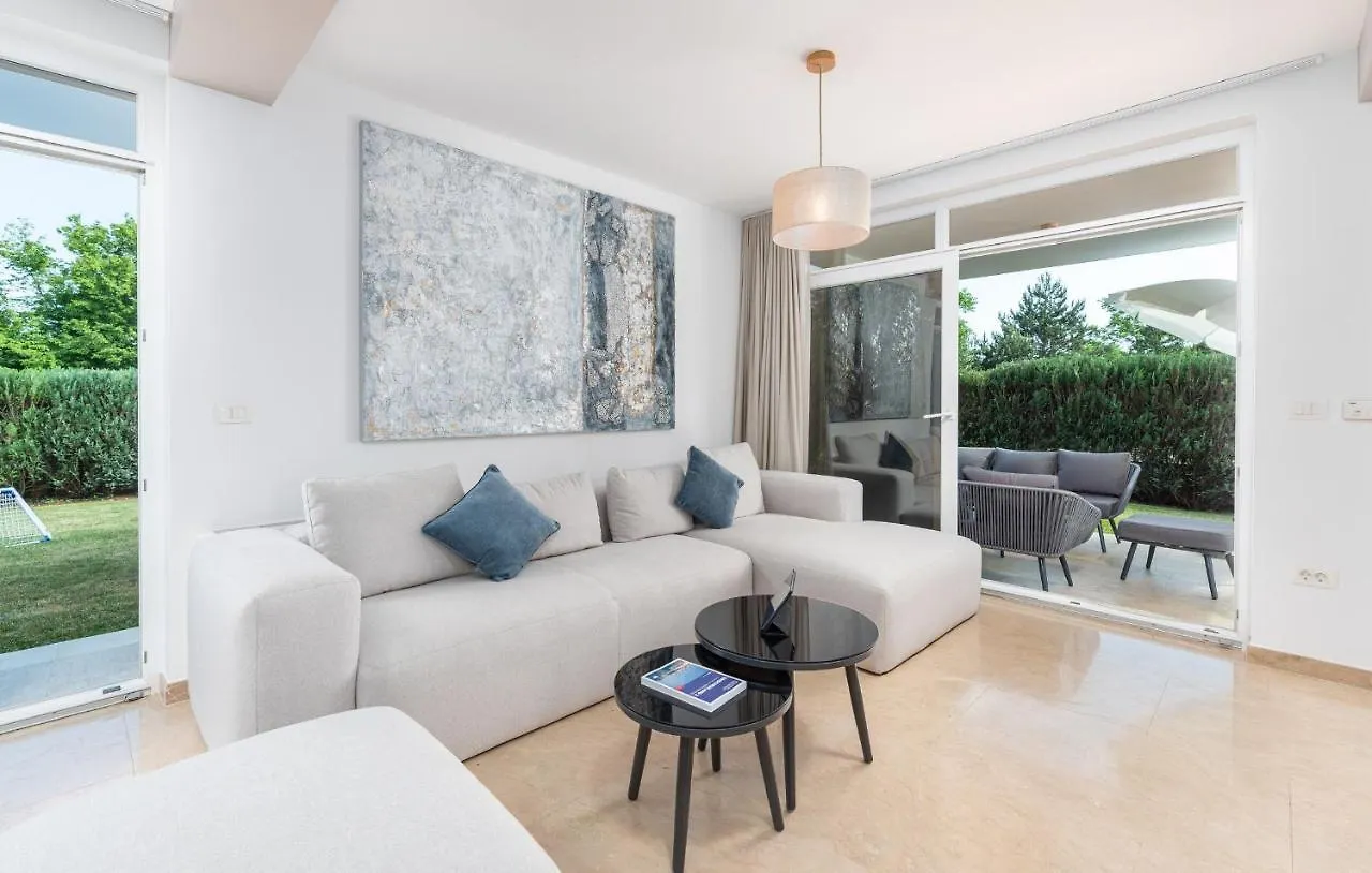 Luxury Villa Kate With Pool In Zminj
