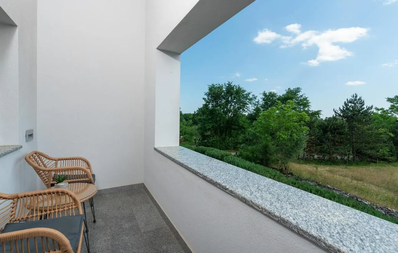 Luxury Villa Kate With Pool In Zminj