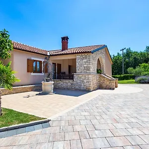 Ferienhaus Krizanci, Žminj